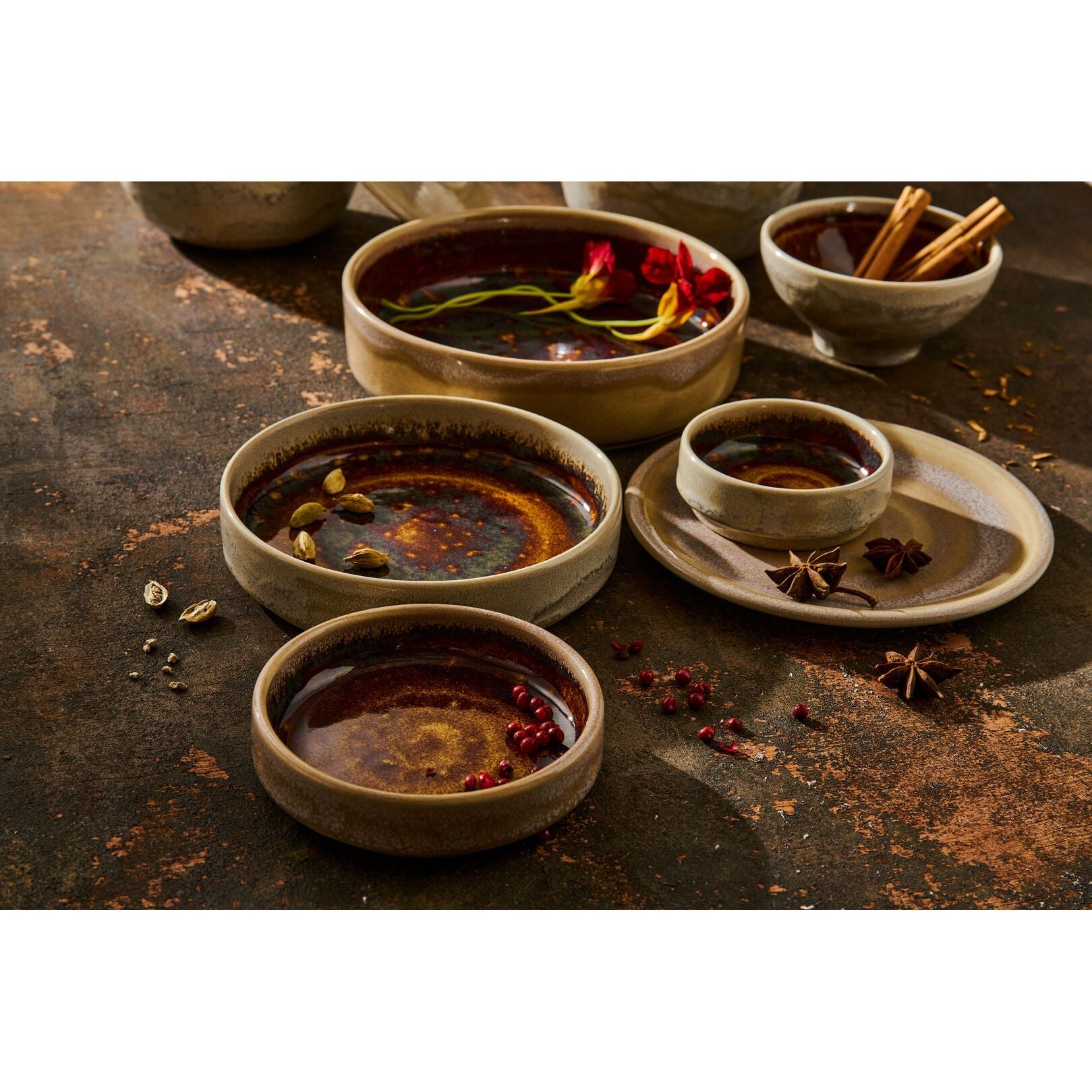 Utopia | Tableware | Aurora Vesuvius Amber Bowl 17.5cm 98cl (7" 34 1/2oz) | Bespoke77
