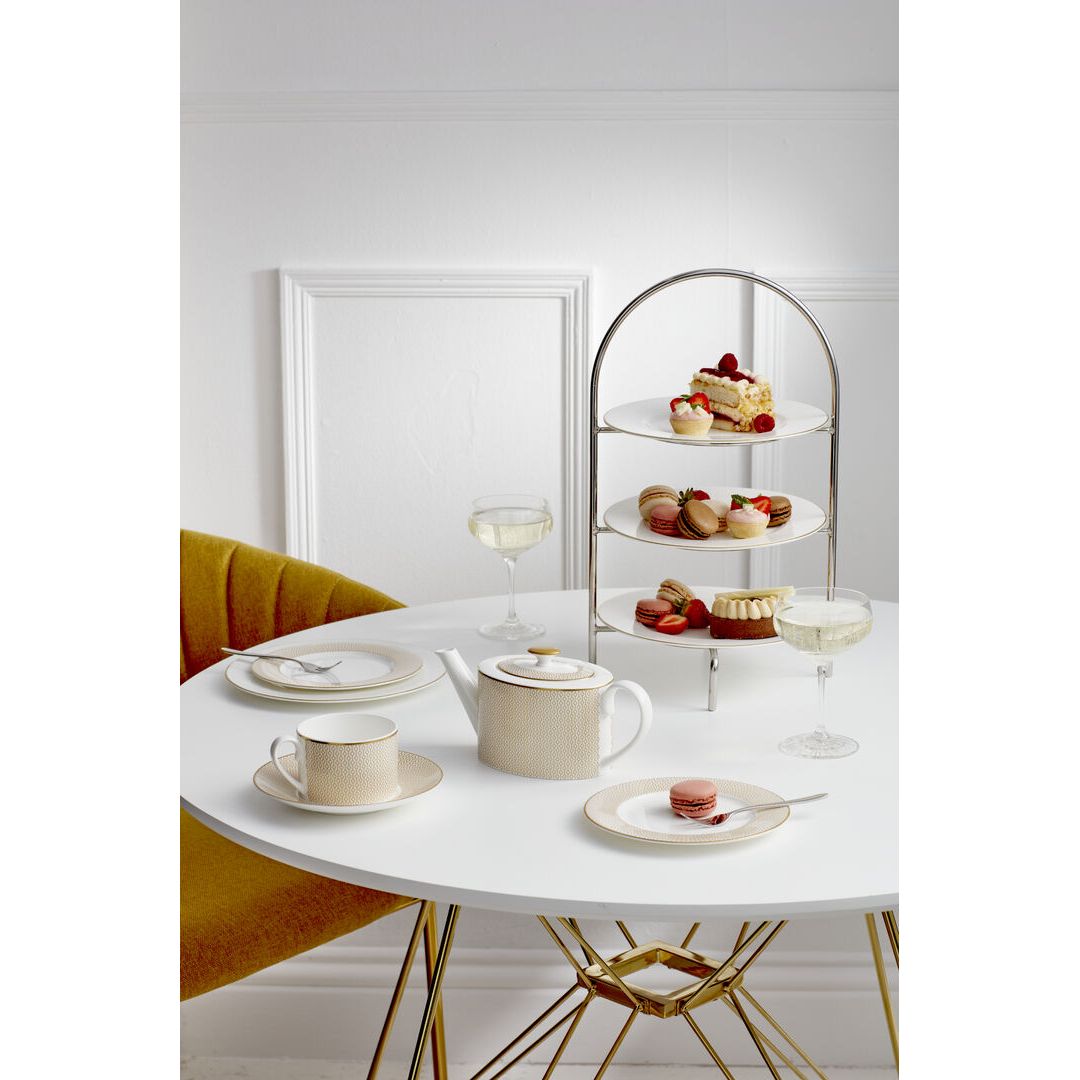 Utopia | Tableware | Diamond Gold Classic Plate 16.8cm (6 1/2") | Bespoke77