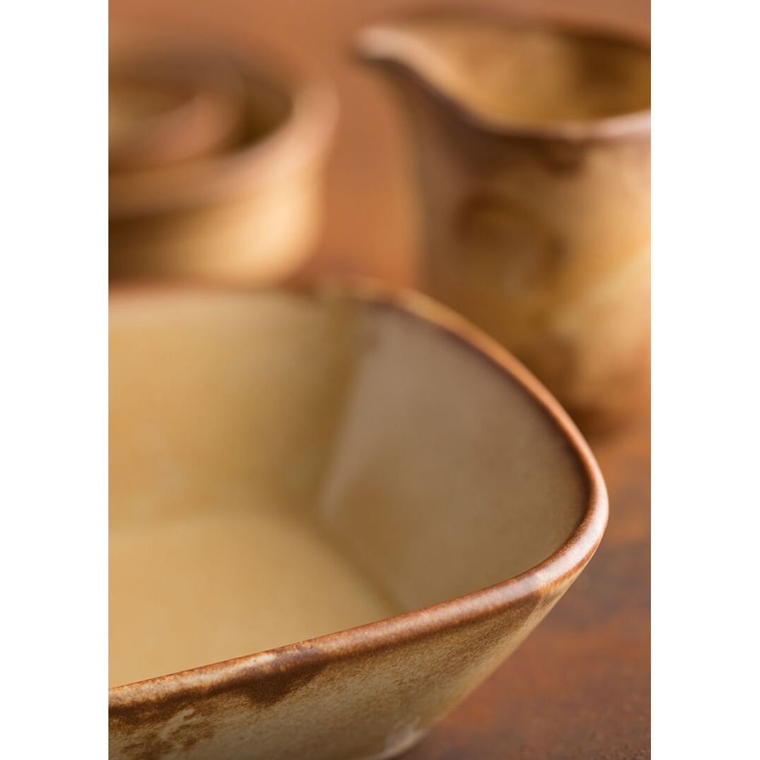 Murra Honey Deep Coupe Oval 25 x 15cm