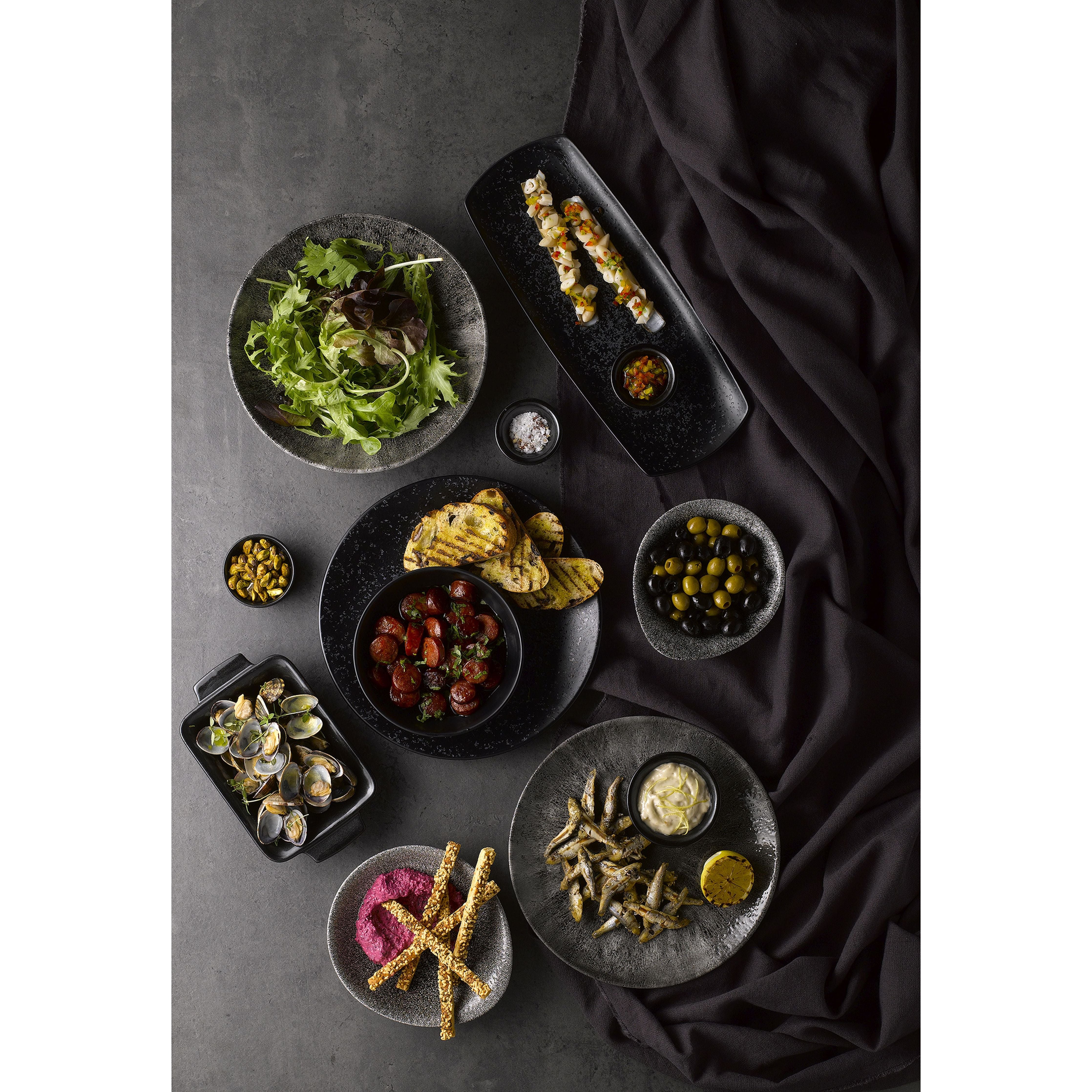 Art De Cuisine Igneous Black Large Pie Dish 19.3oz